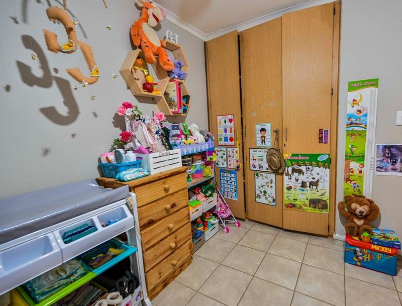 2 Bedroom Property for Sale in Langenhovenpark Free State